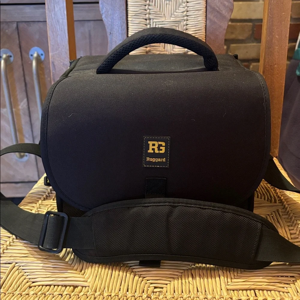 Ruggard Commando Pro 36 Shoulder Camera Bag